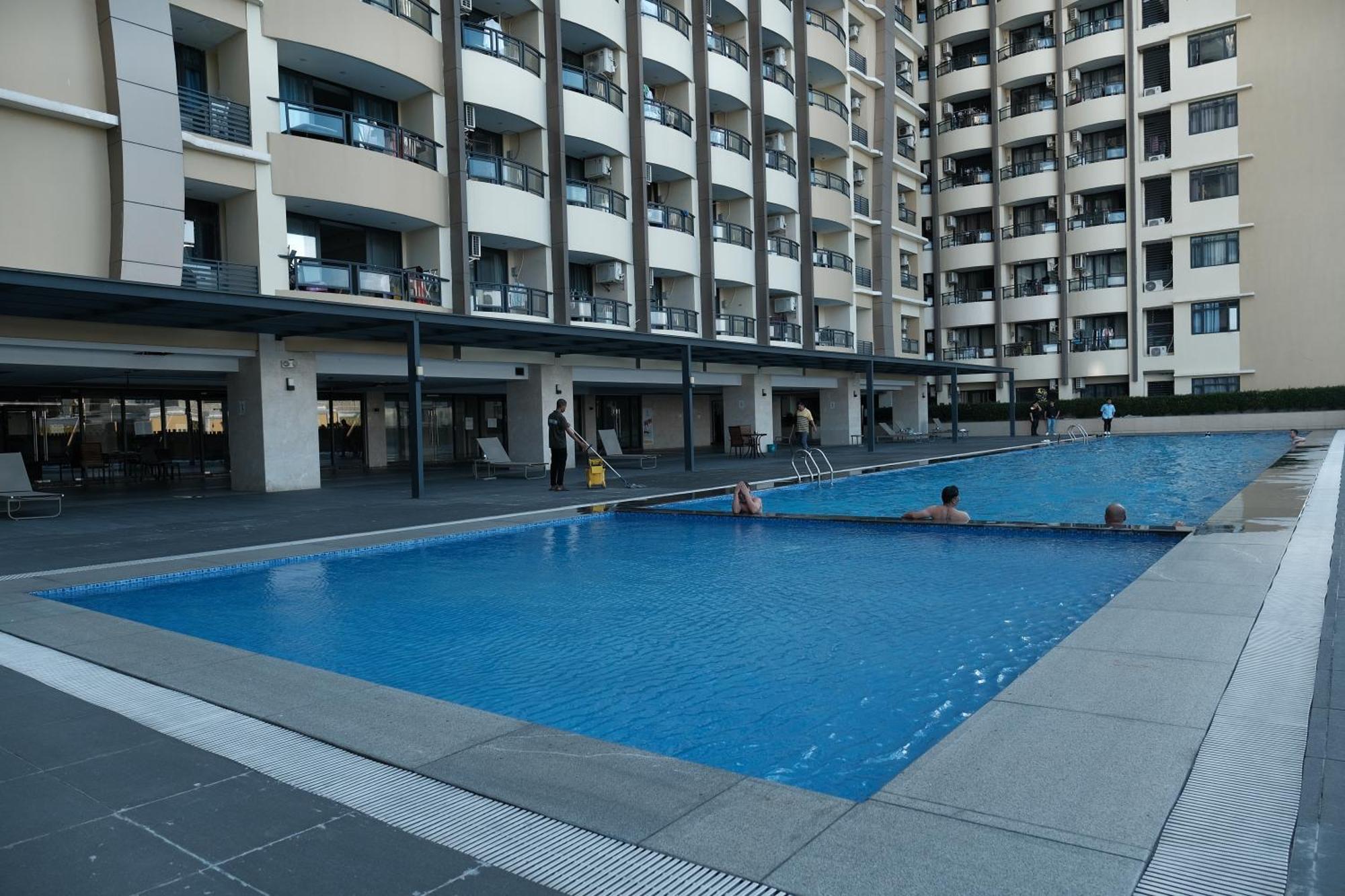 Golden Seagulls Hotel Paranaque City Buitenkant foto