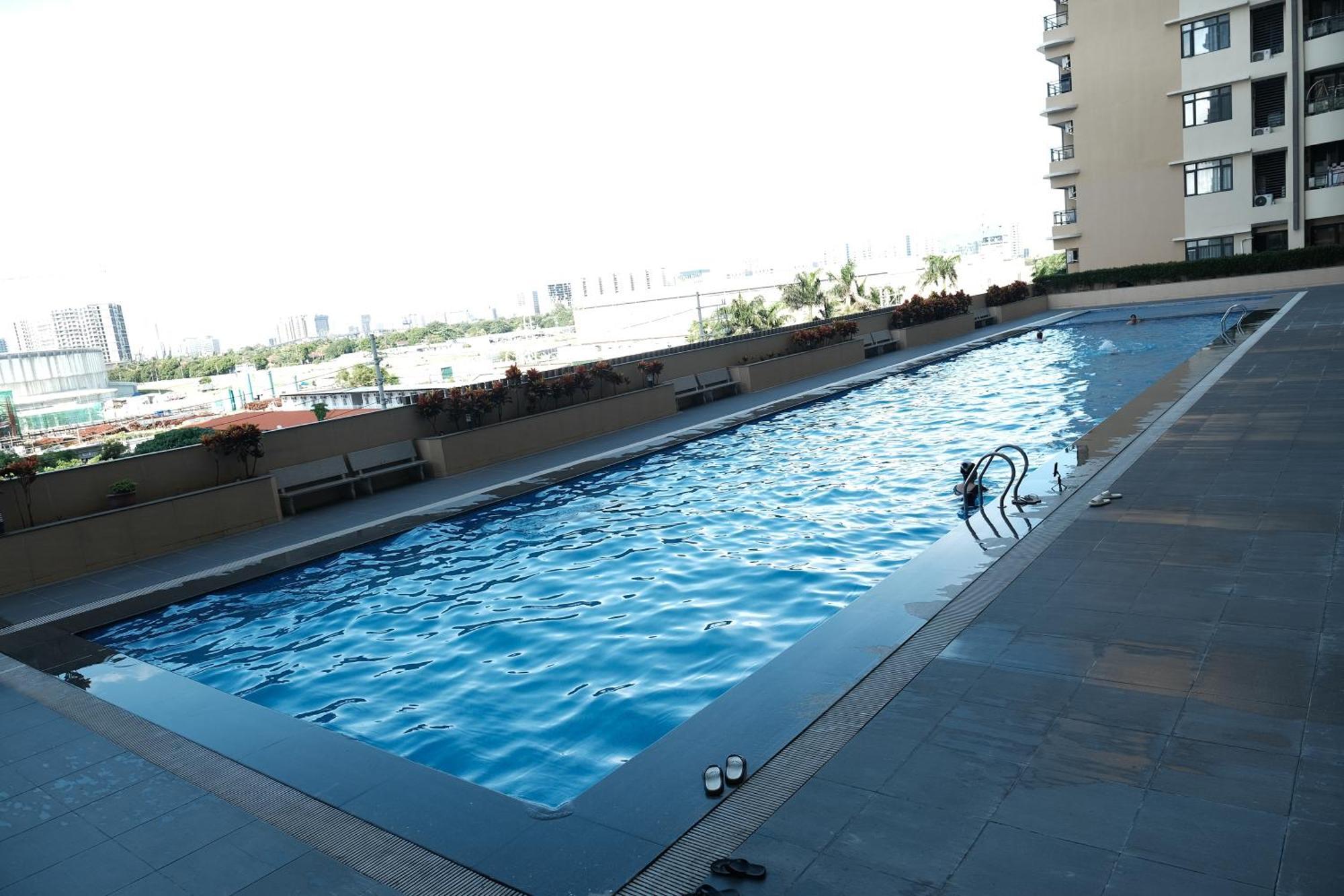Golden Seagulls Hotel Paranaque City Buitenkant foto